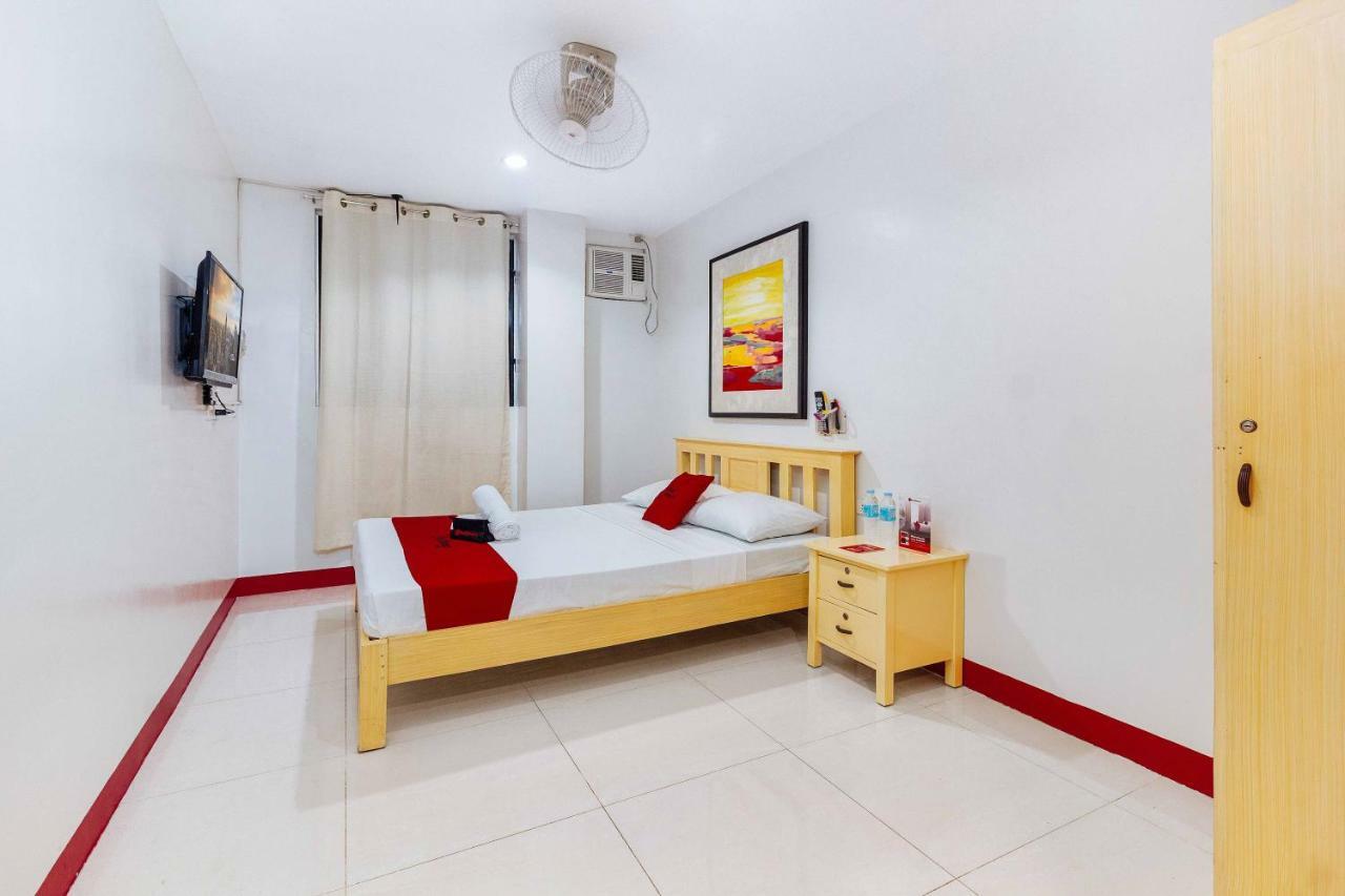 Hotel Reddoorz Near Cebu Metropolitan Cathedral Esterno foto